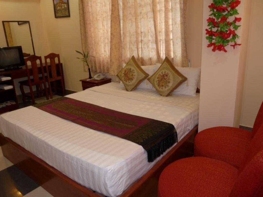 Hi Land Hotel Phnom-Penh Kamer foto