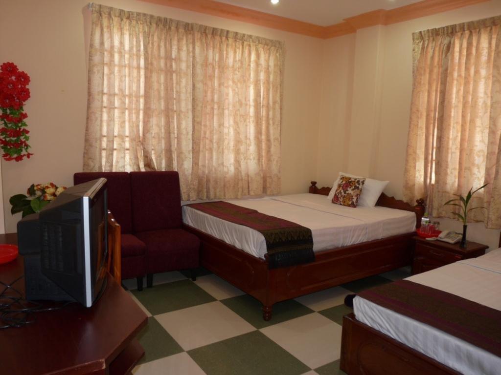 Hi Land Hotel Phnom-Penh Kamer foto