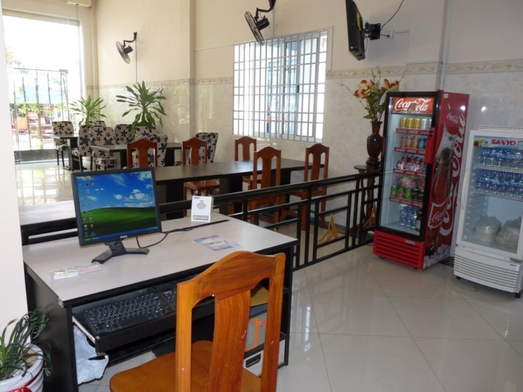 Hi Land Hotel Phnom-Penh Buitenkant foto